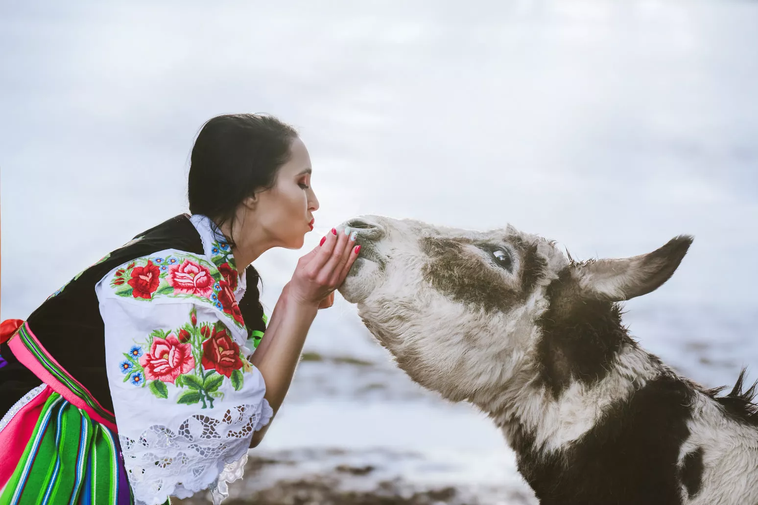 Przepiękna Emilka z Daj To Głośniej w ludowym wydaniu! Jej folkowy strój robi ogromne wrażenie! 